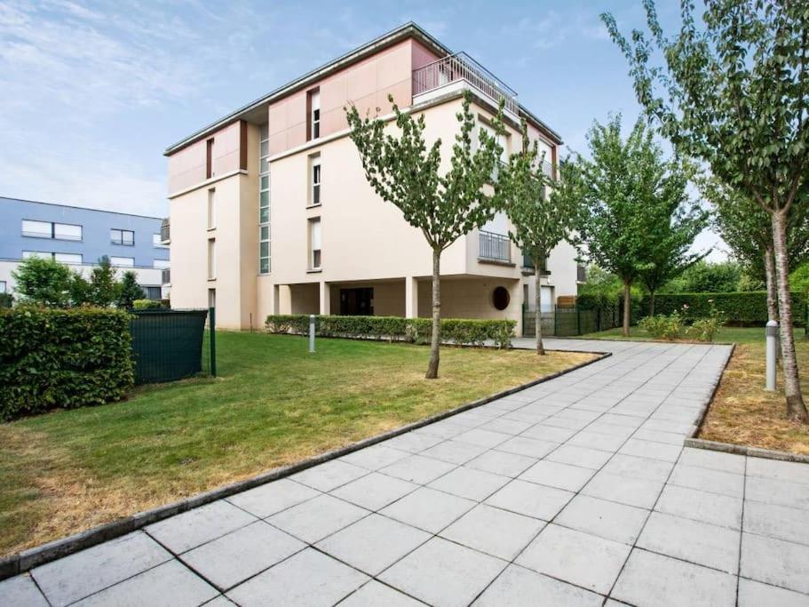 Appartement Les Paves De Prague - Pour 4 A 10 Minutes De Disneyland Paris *