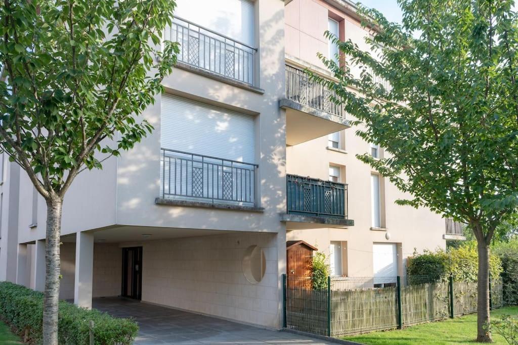 Les Paves De Prague - Pour 4 A 10 Minutes De Disneyland Paris Appartement *